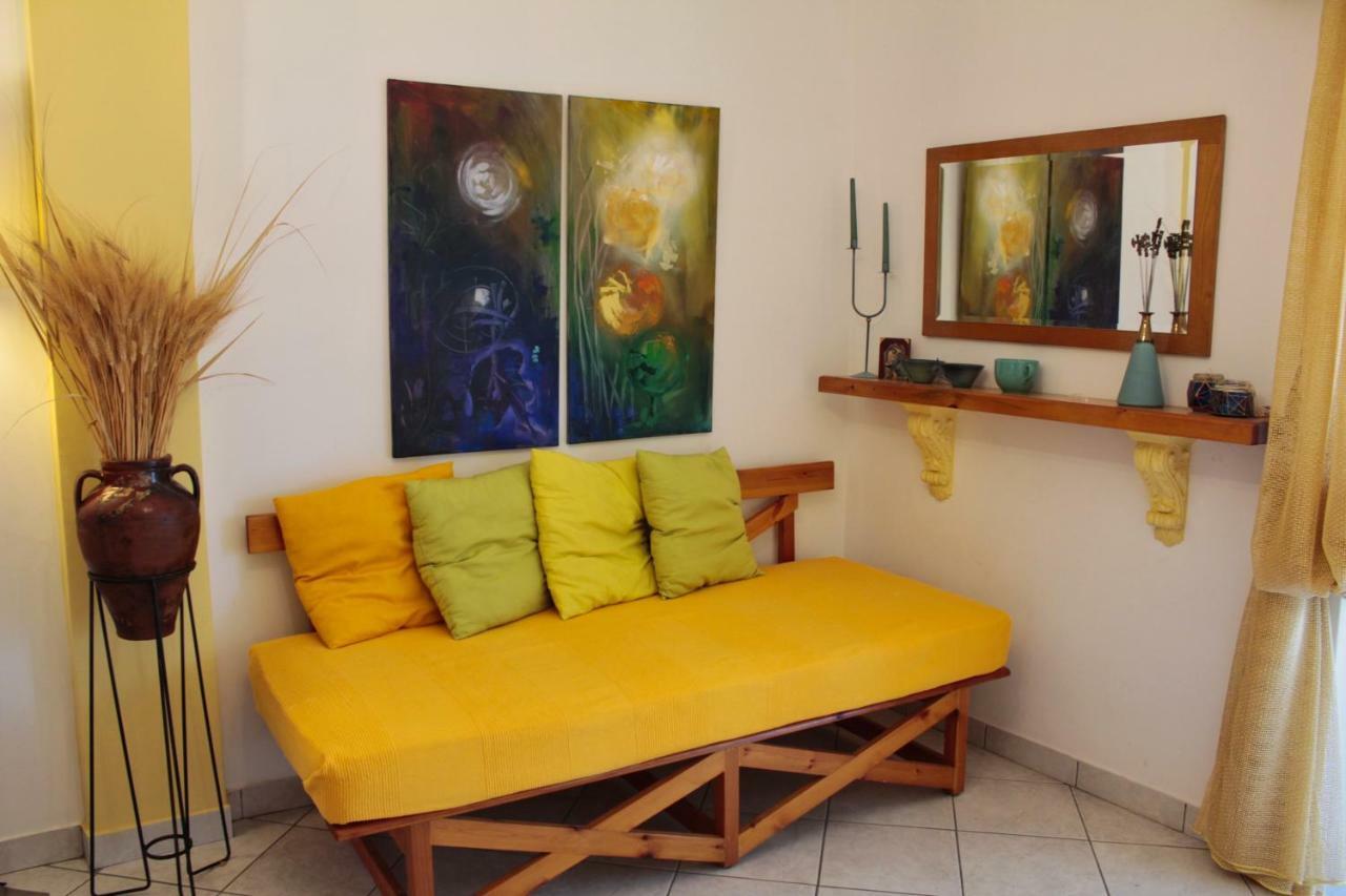 Fokais Beach Apartment Nea Fokea Exterior photo